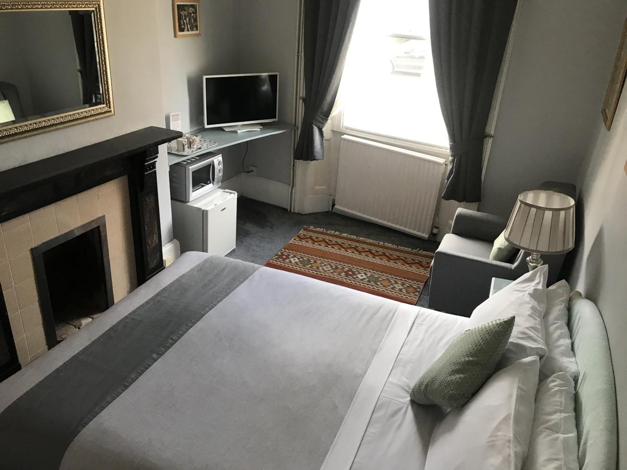 The Red House Hotel Грантъм Стая снимка